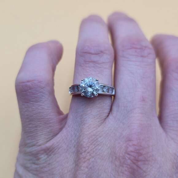 Size 7 Sterling Silver Round Cubic Zirconia With Channel Accents Ring A4799 - Picture 4 of 10